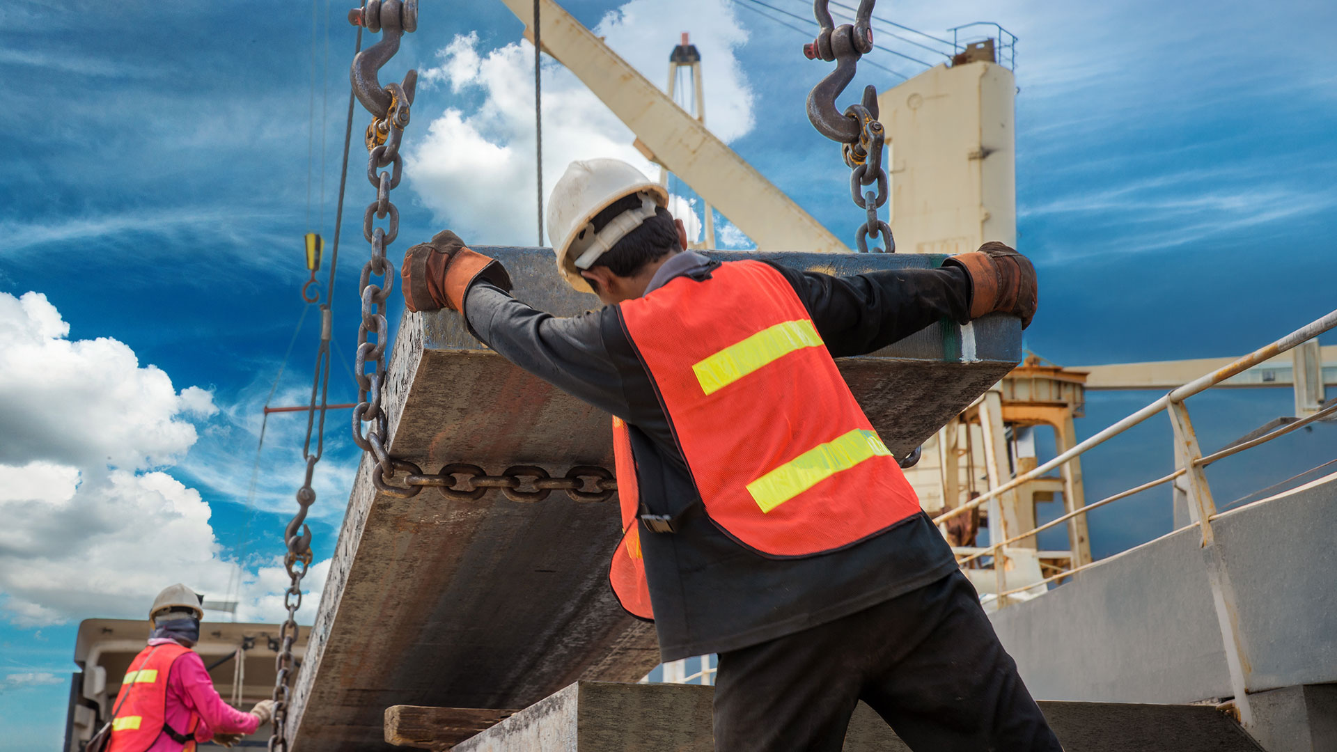 LEEA Gantry Crane Training in Suffolk